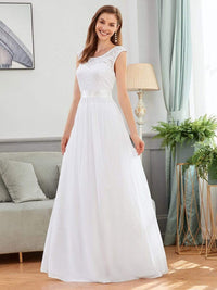 Elegant Lace Bridesmaid Dresses In Fashion