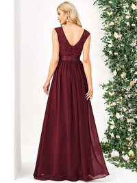 Elegant Lace Bridesmaid Dresses In Fashion