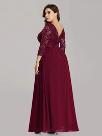Elegant Lace Evening Dress with Romantic Sleeves for Plus Size Women