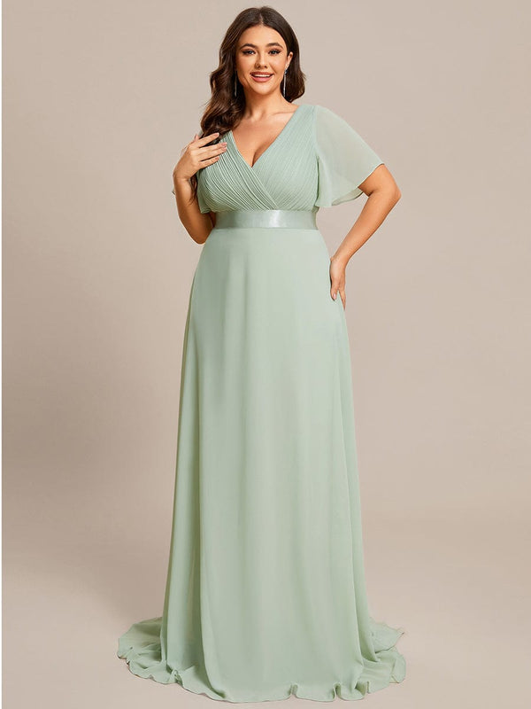Elegant Plus Size V-Back Bridesmaid Dress with Short Sleeves