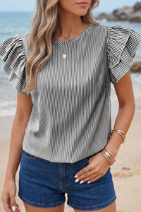 Elegant Women's Blouses & Shirts - Chic, Comfortable Tops in Trendy Colors for Every Occasion and Flattering Fit