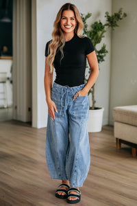 High-Waisted Cotton Blend Barrel Jeans in Medium Blue with practical styling, blue, photo 6
