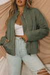 Stylish Women's Green Quilted Jacket with Zip-Up Closure and Pockets - Comfortable Layering Essential for Every Season