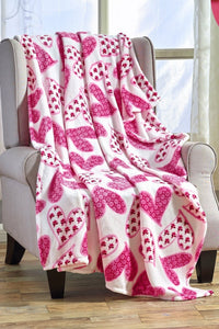 
Women's Floral Heart Ultra-Plush Flannel Throw Blanket