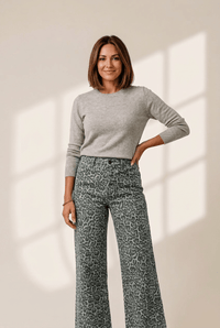 Women's High-Waist Gray Leopard Print Wide-Leg Jeans