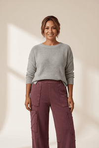 Women's High-Waist Mineral Red Cotton Cargo Pants with Patch Pockets
