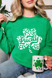 
Women's Oversized Dark Green Lucky Leopard Clover Sweatshirt for Women - Casual Comfort with Stylish Dropped Shoulders