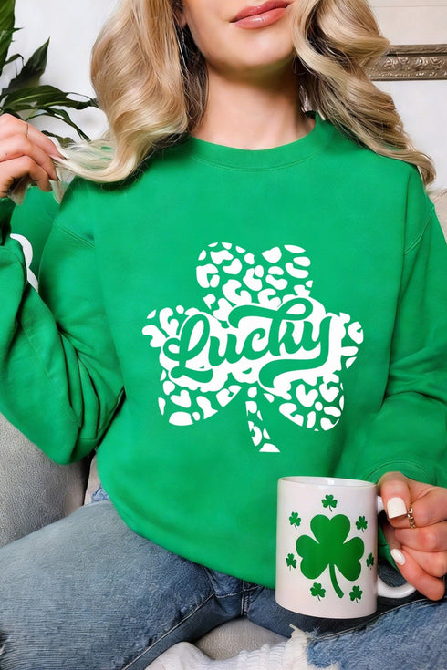 Women's Oversized Dark Green Lucky Leopard Clover Sweatshirt for Women - Casual Comfort with Stylish Dropped Shoulders