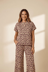 Women's Pink Leopard Knit Tee and Wide-Leg Pant 2-Piece Set