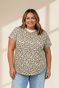 Women's Plus Size Leopard Print Short Sleeve T-Shirt
