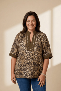 Women's Plus Size Leopard Print V-Neck Blouse with Crinkle Trim