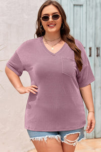 Women's Plus Size Women's Valerian Textured V-Neck T-Shirt with Dropped Shoulders in Cozy Fit and Stylish Design
