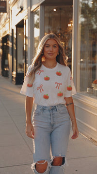 Chic Women's Graphic Tees - Soft Cotton, Casual Fit, Trendy Styles for Everyday Fashion and Unique Outfits