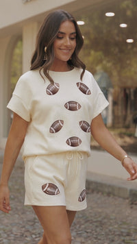 Women's Apricot Quilted Short Set - Stylish Graphic Tee & Comfy Drawstring Shorts for Effortless Summer Vibes