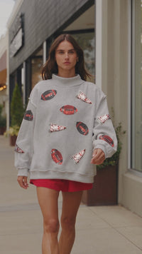 Cozy Trendy Women's Graphic Sweatshirts - Stylish Casual Wear in Soft Fabrics for Ultimate Comfort and Everyday Fashion