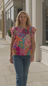 Women's Bohemian Floral Print Top made for easy styling and wardrobe coordination, with premium-like structure and finish.