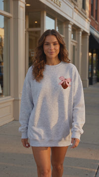 Trendy Women's Cozy Hoodies & Sweatshirts in Soft Fabrics for Flattering Everyday Comfort and Style