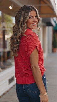 Chic Women's Lightweight Short Sleeve Sweaters in Soft Pastels – Comfortable Fit for Casual and Stylish Looks
