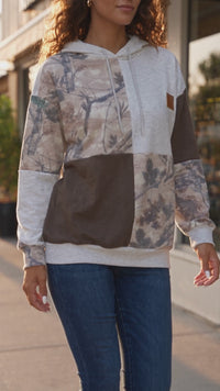 Chic Women's Cozy Sweatshirts & Hoodies - Soft, Trendy Styles for Casual Outings and Relaxing in Comfort
