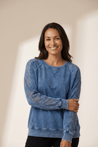 Women's Sail Blue Vintage Lace Mineral Wash Sweatshirt