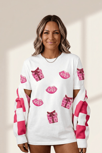 
Sequin Kiss & Gift Box Graphic T-Shirt in White