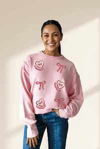 
Women's Sequined Ribbed Knit Graphic Tee with Exposed Seams