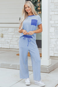 Women's Sky Blue Striped Women's Cropped Tee and Drawstring Waist Pants Set – Chic and Comfortable Casual Outfit