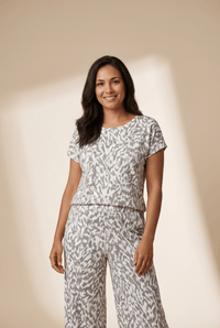 Women's Stylish Beige Women's Two-Piece Set - Versatile Casual Outfit with Comfortable Fit for Day and Night Wear