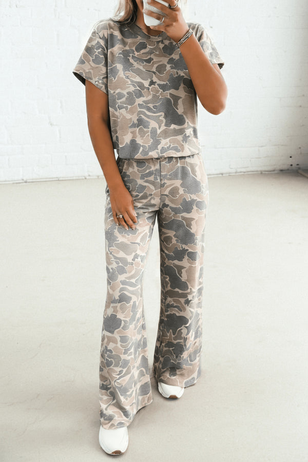 Women's Stylish Women's Multicolor Camouflage Tee and Pants Set - Casual Fit for Effortless Outdoor Everyday Wear