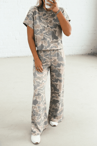 Women's Stylish Women's Multicolor Camouflage Tee and Pants Set - Casual Fit for Effortless Outdoor Everyday Wear