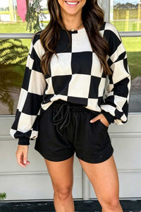 Stylish Women's Short Sets - Comfortable Casual Outfits for Summer in Vibrant, photo 3