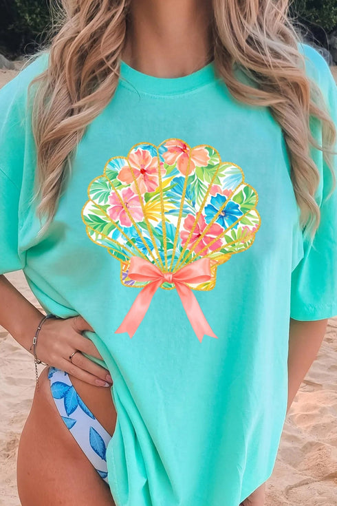 Trendy Mint Green Floral Glitter Graphic Tee for Women - Relaxed Fit, Ideal for Casual Outings and Everyday Wear