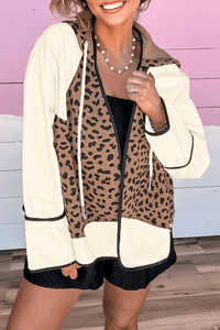 
Trendy Women's Leopard Print Patchwork Jacket - Cozy Casual Outerwear for Effortless Style and Comfort