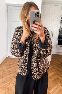 Trendy Women's Lightweight Casual Jackets - Versatile All-Season Outerwear in, photo 3