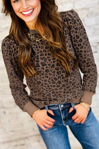 
Trendy Women's Long Sleeve Leopard Print Top - Casual Chic Style for Effortless Everyday Elegance