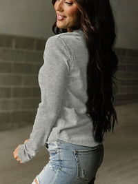 Versatile Fashion Waffle Pullover for Trendy Women