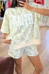 
Vibrant Women's Graphic Matching Sets - Chic and Comfortable Outfits for Everyday Style and Effortless Fashion