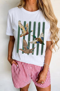 Vibrant Women's Graphic Tees - Trendy Casual Tops for Comfortable Everyday, photo 4