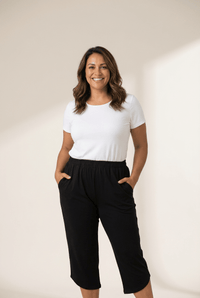 Women's Black Arched Hem Plus Size Capri Pants with Elastic Waist