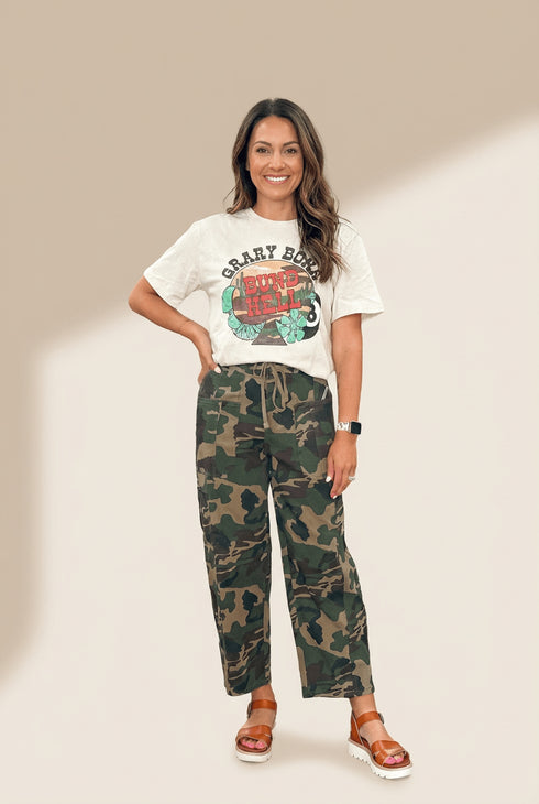 Women's Camouflage Barrel Jeans with Drawstring Waist