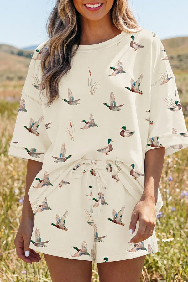 Women's Casual Beige Duck Print Oversized Tee & Drawstring Shorts Set - Stylish Summer Outfit for Effortless Comfort