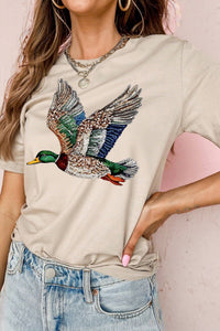 Women's Casual Khaki Crew Neck T-Shirt with Flying Mallard Print - Comfy Fit for Outdoor Lovers and Nature Fans