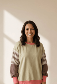 Women's Color Block Dolman Sweatshirt with Side Slits