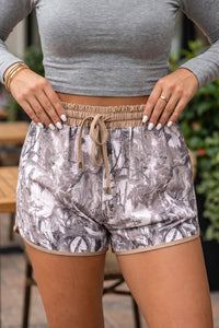 Women's Comfortable Khaki Camo Active Shorts with Drawstring - Stylish Woodland Print for Outdoor Adventures