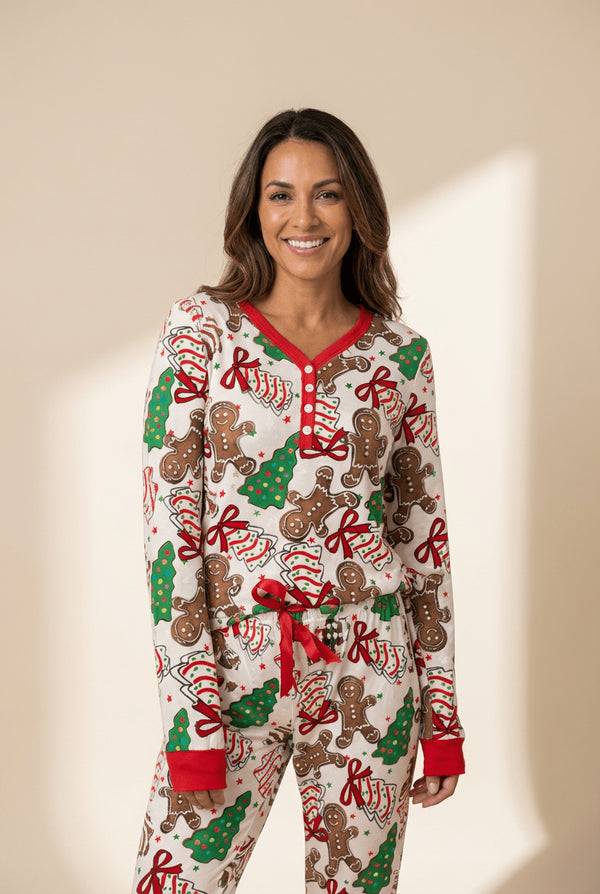 Women's Gingerbread and Tree Print Christmas Lounge Set with Red Trim with practical styling and dependable silhouette control.