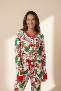Women's Gingerbread and Tree Print Christmas Lounge Set with Red Trim with practical styling and dependable silhouette control.