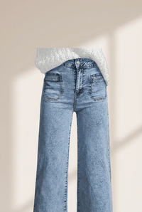 Women's High-Waisted Light Wash Wide-Leg Jeans with Patch Pockets