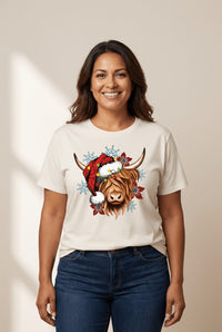 Women's Highland Cow Festive Christmas Graphic Tee in Soft Jersey