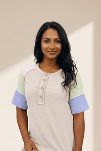 
Women's Jet Stream Ribbed Henley Color Block Short Sleeve Top