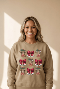 Women's Khaki Highland Cow Holiday Graphic Sweatshirt